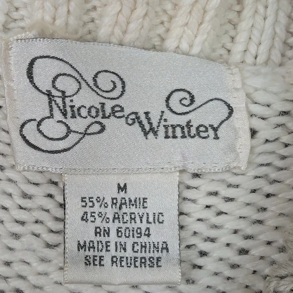 Nicole Winter Medium Vintage Sweater Floral Needlep-looking Designs - Picture 10 of 13